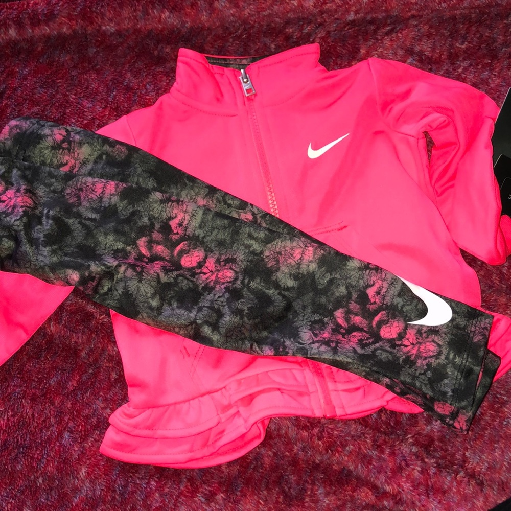 Nike apparel kids